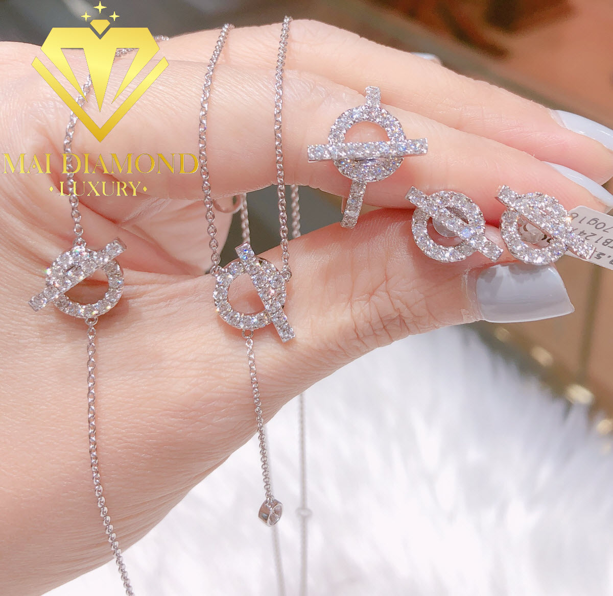 Cách lựa chọn dây chuyền kim cương