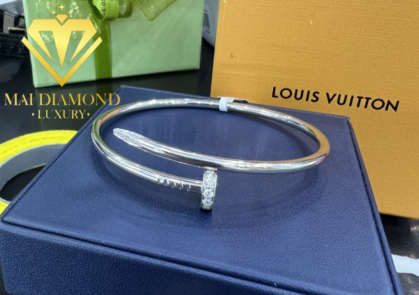 lac-tay-dinh-kim-cuong-tu-nhien-kc-ltn-cartier-dinh-013 (1)