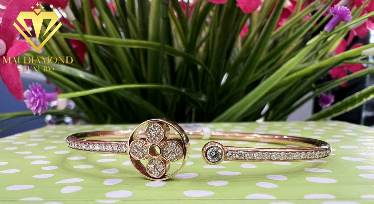 Lắc tay nữ đính kim cương tự nhiên Lắc tay nữ đính kim cương tự nhiên